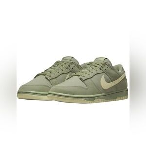 NIKE DUNK LOW RETRO PRM- OIL GREEN/OLIVE AURA PHANTOM